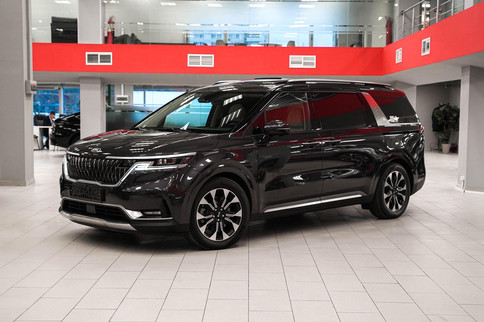 Kia Carnival 2020, серый, ДЦ Орехово