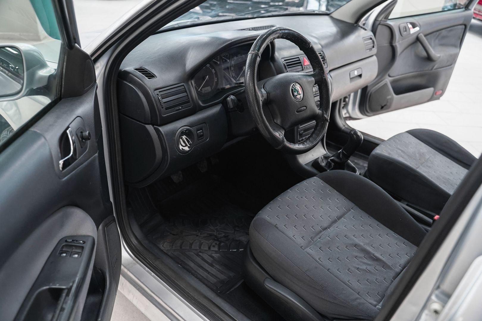 Skoda Octavia 2008, серебряный, ДЦ Орехово