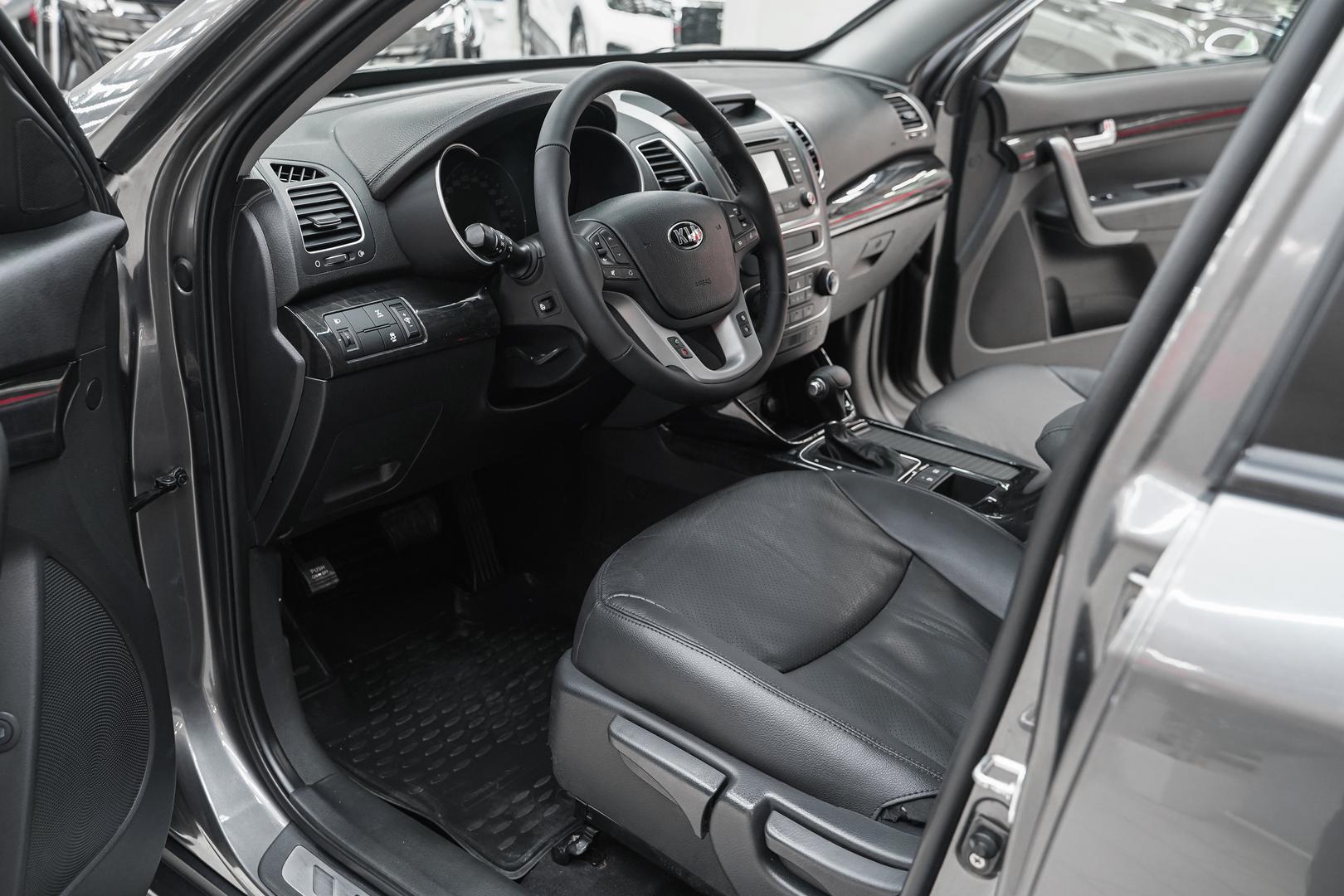Kia Sorento 2017, серый, ДЦ Орехово