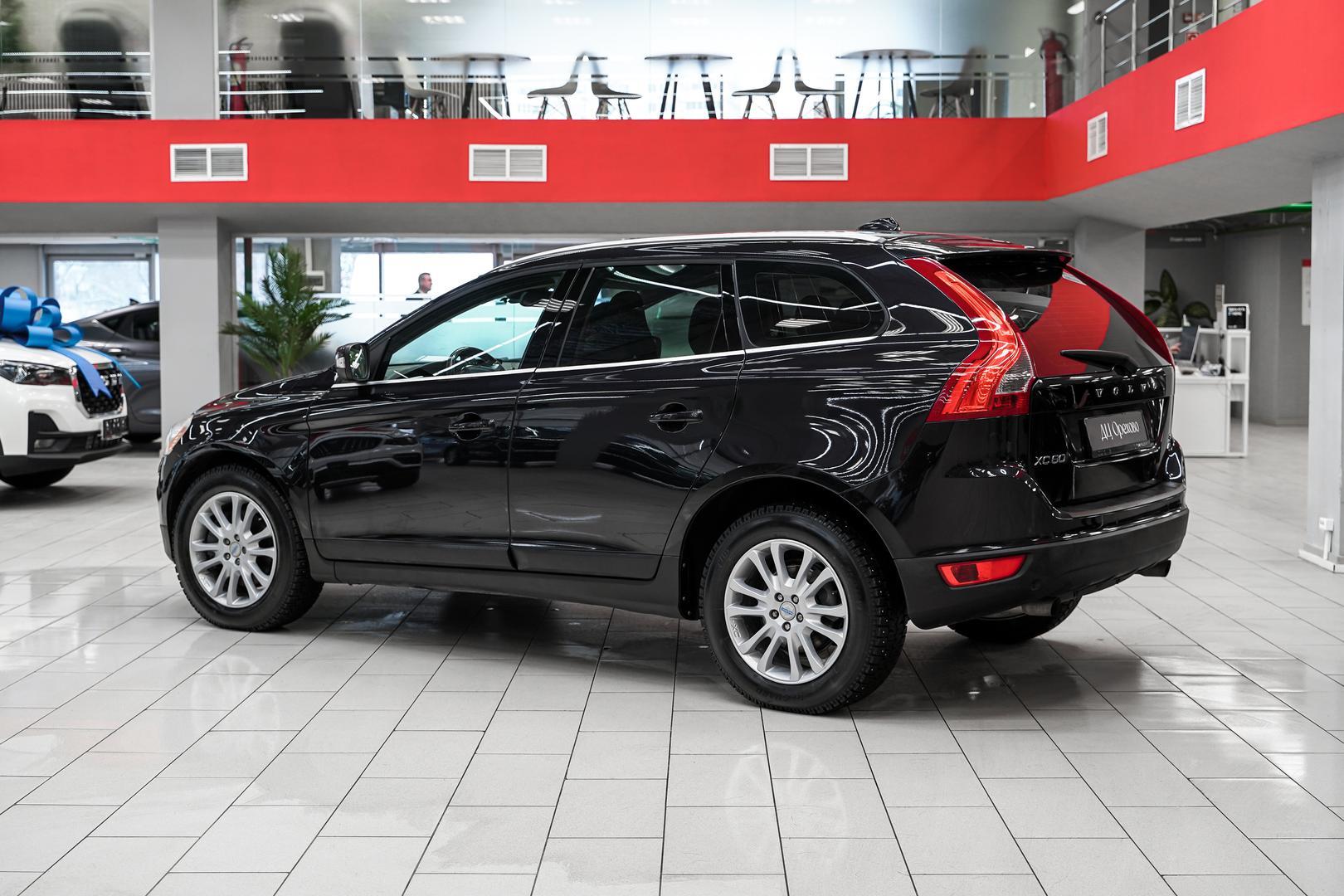 Volvo XC60 2009, черный, ДЦ Орехово