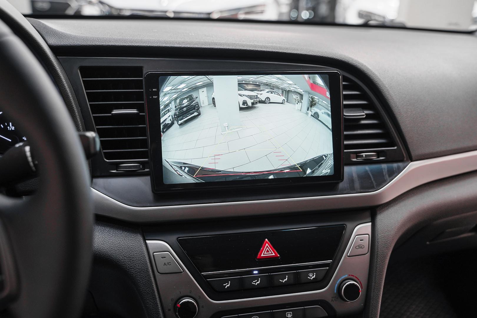 Hyundai Elantra 2018, черный, ДЦ Орехово