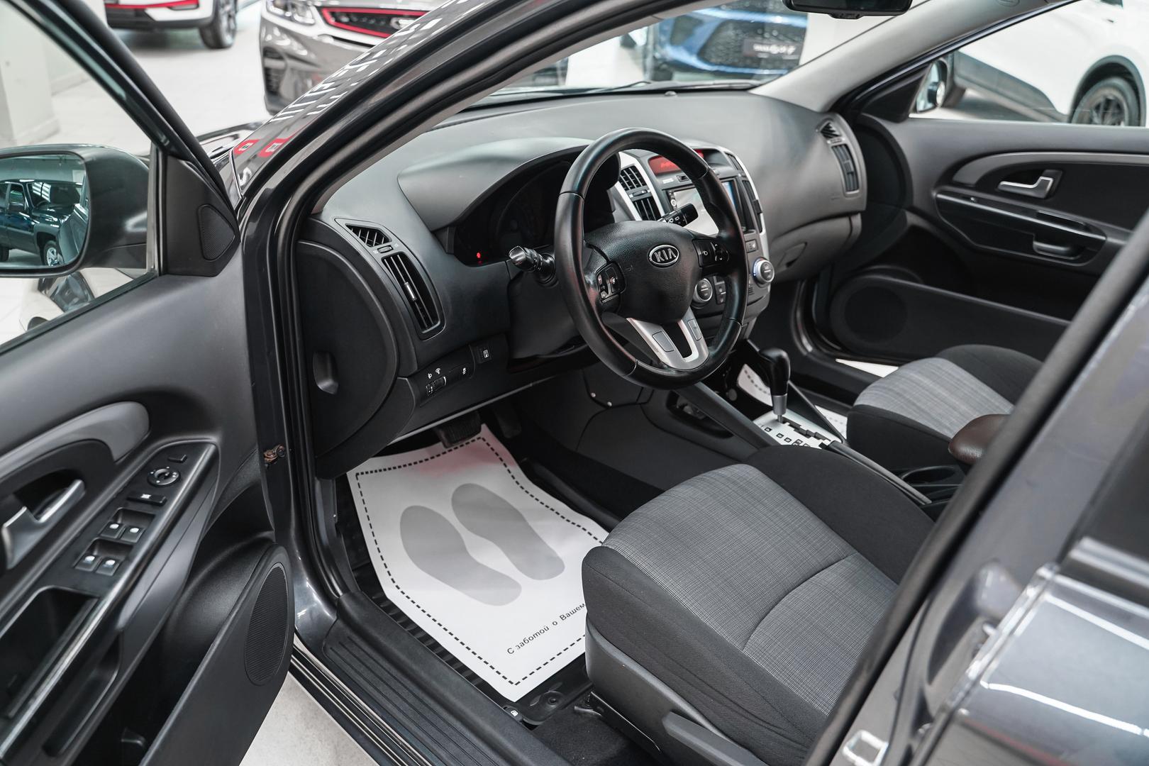 Kia Ceed 2011, серый, ДЦ Орехово