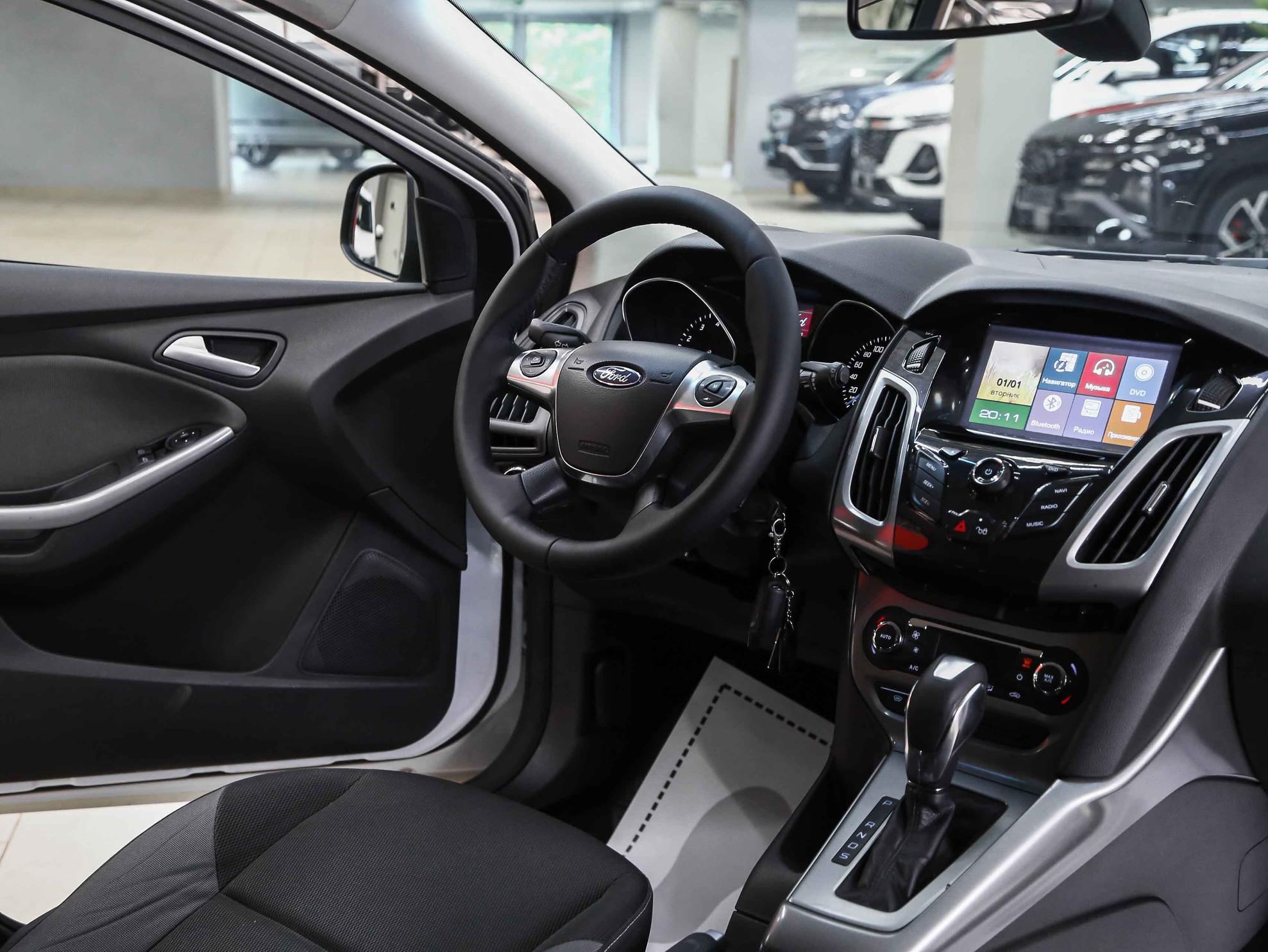 Ford Focus 2013, белый, ДЦ Орехово
