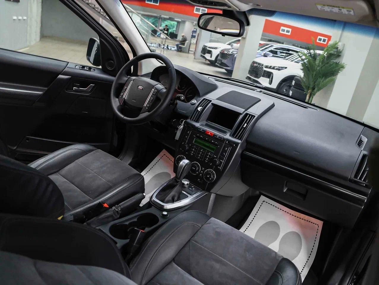 Land Rover Freelander 2011, черный, ДЦ Орехово