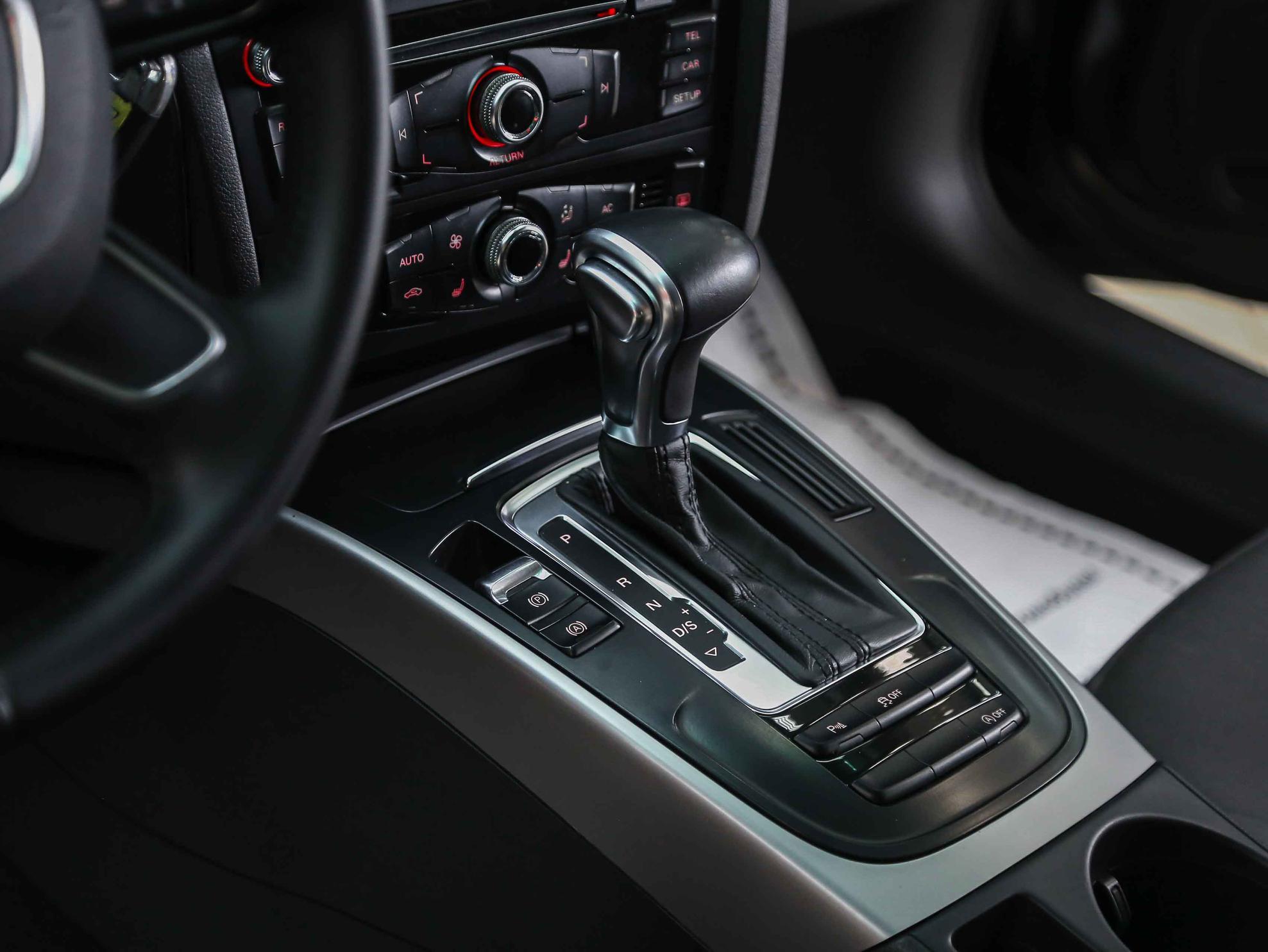 Audi A4 2014, черный, ДЦ Орехово