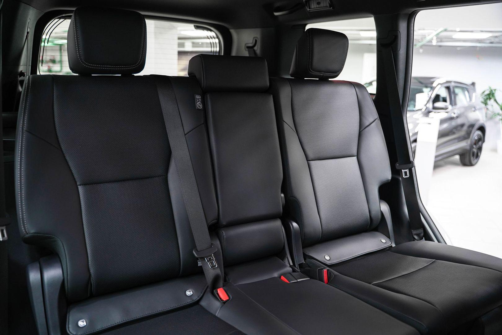 Toyota Land Cruiser Prado 2024, белый, ДЦ Орехово