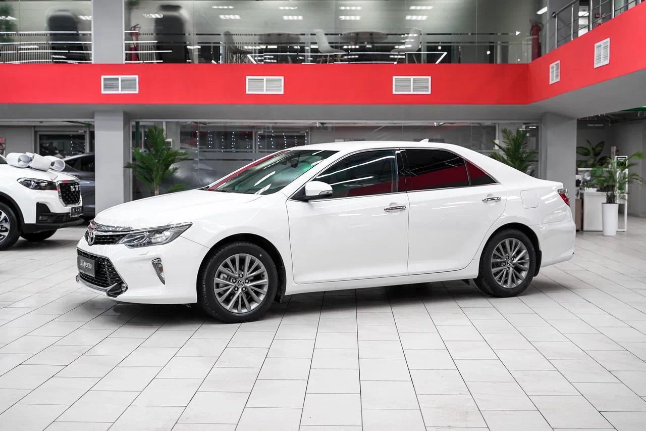 Toyota Camry 2017, белый, ДЦ Орехово