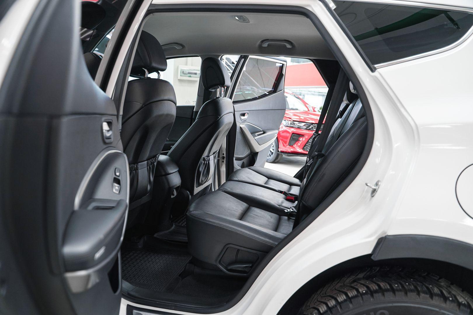 Hyundai Santa Fe 2014, белый, ДЦ Орехово