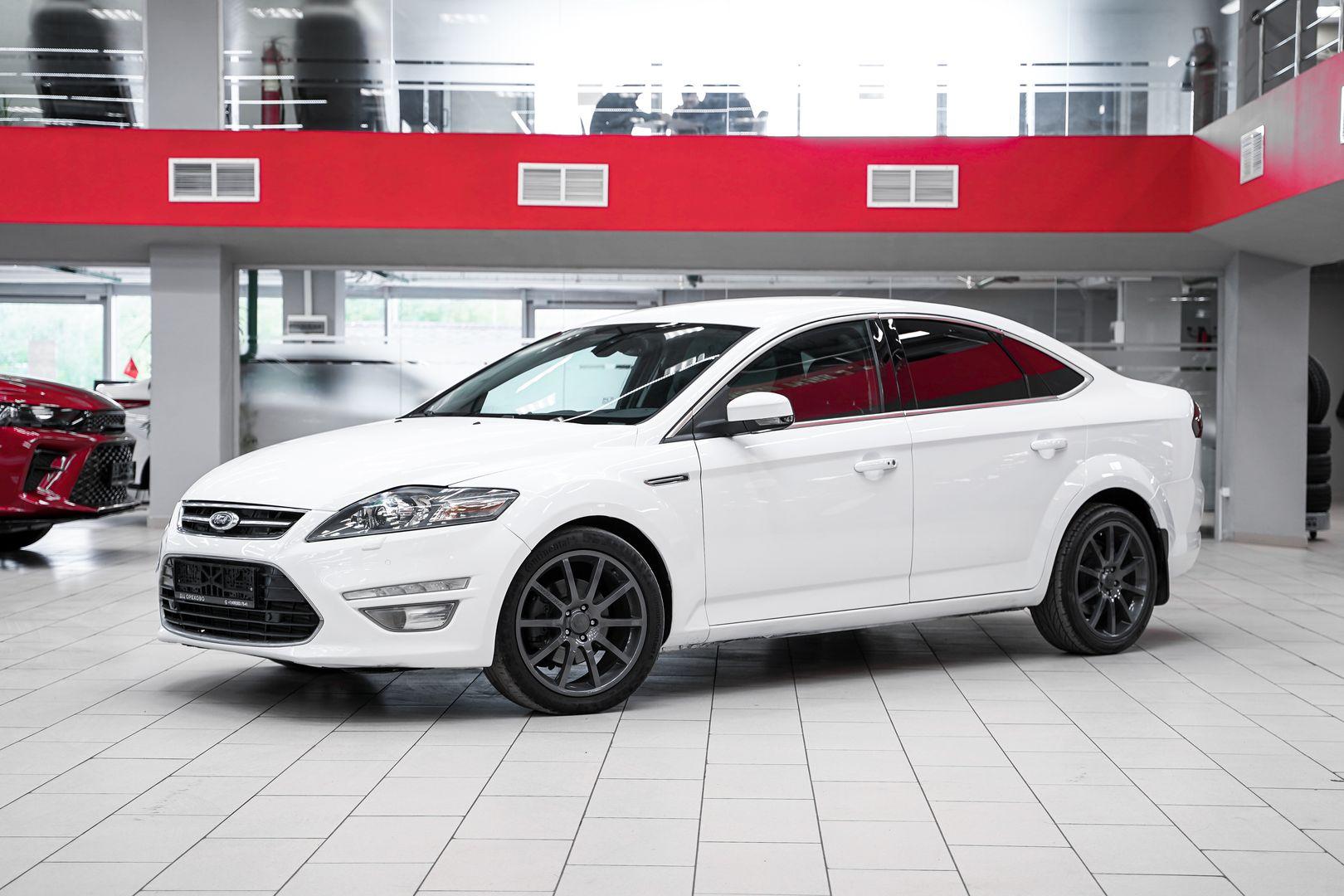 Ford Mondeo 2012, белый, ДЦ Орехово