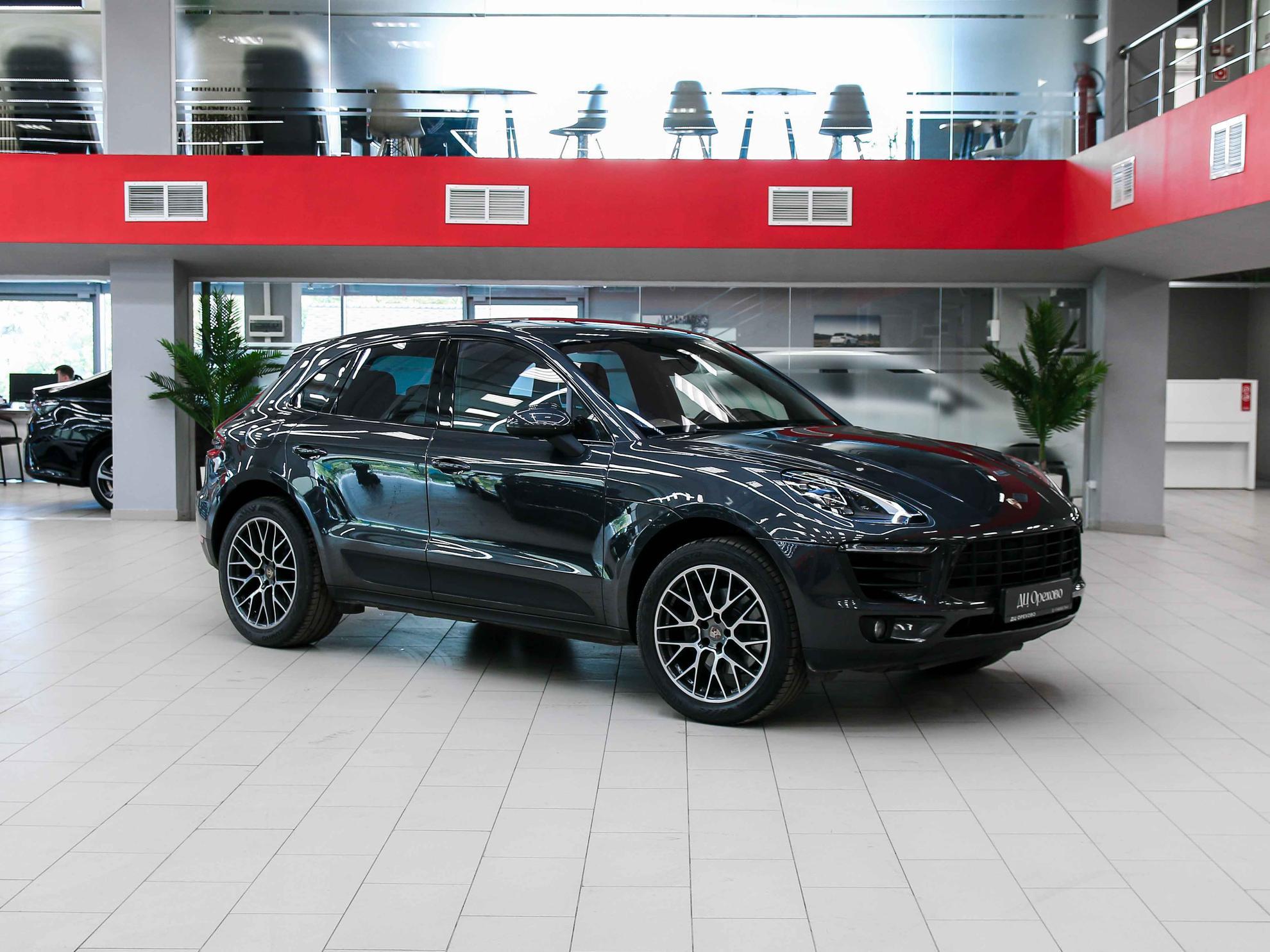 Porsche Macan 2017, серый, ДЦ Орехово