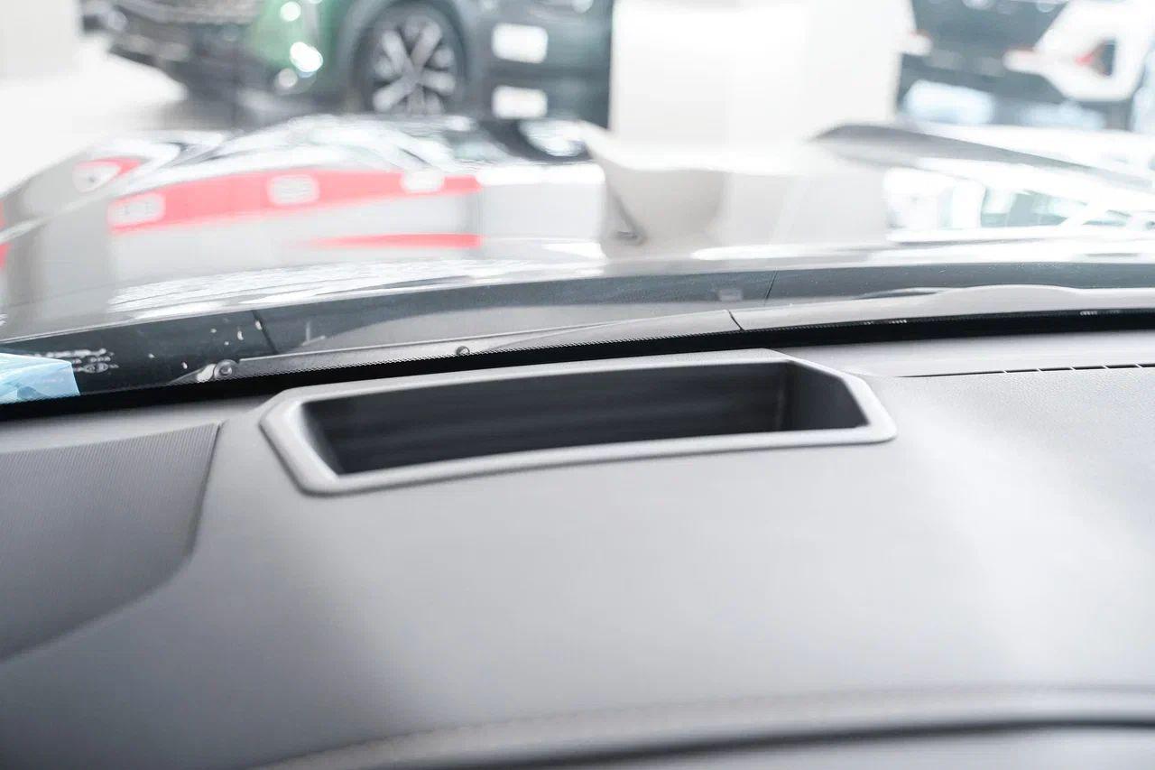 Lexus LX 2024, черный, ДЦ Орехово
