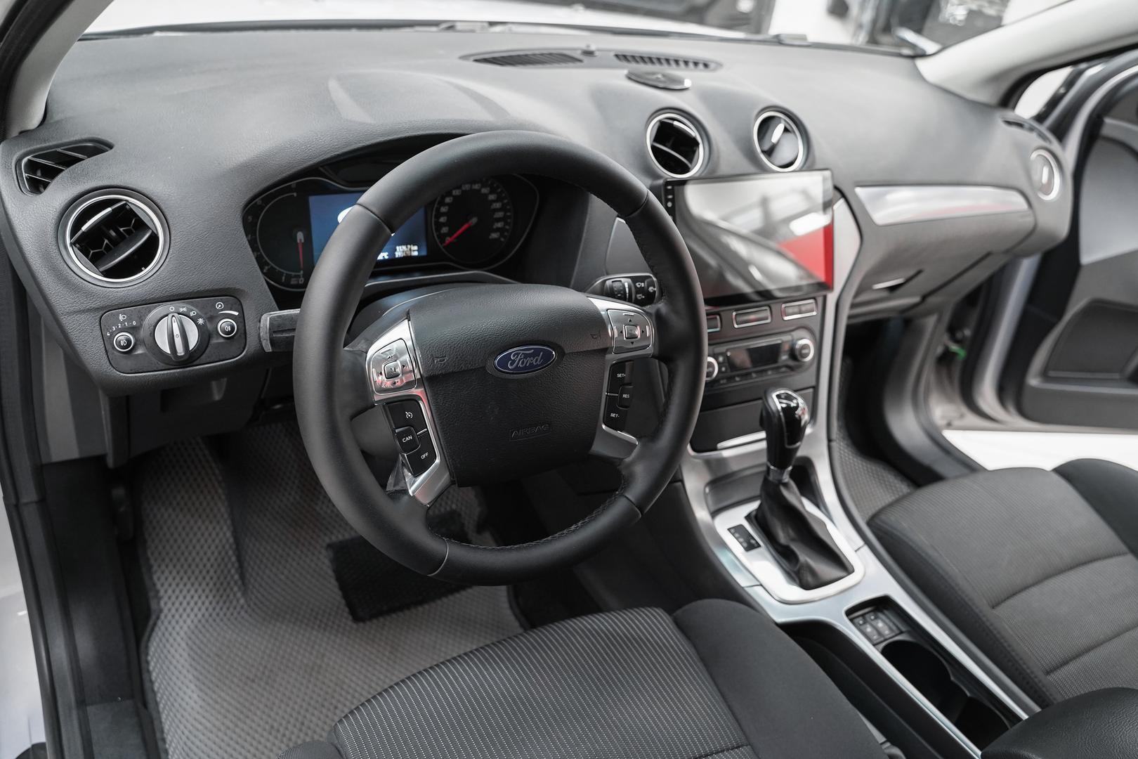 Ford Mondeo 2012, серый, ДЦ Орехово