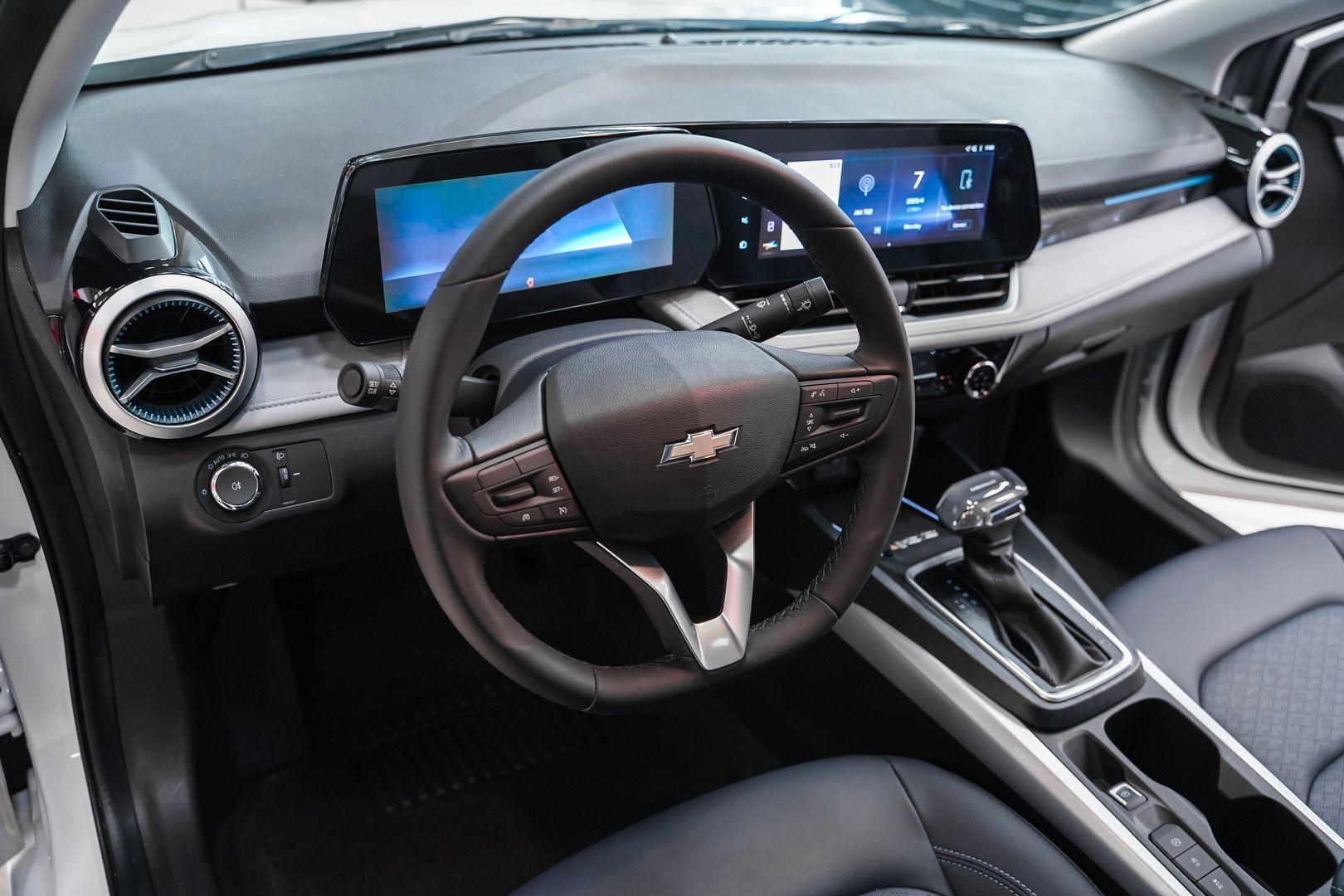 Chevrolet Monza 2023, белый, ДЦ Орехово