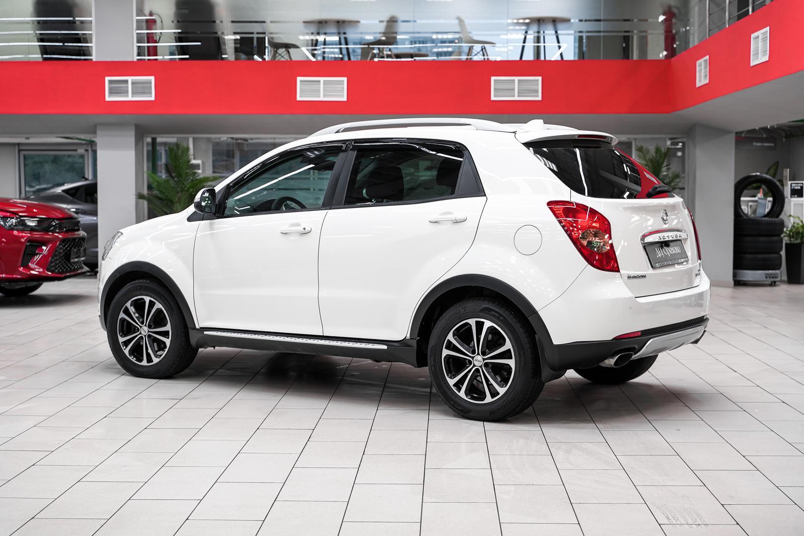 SsangYong Actyon 2011, белый, ДЦ Орехово