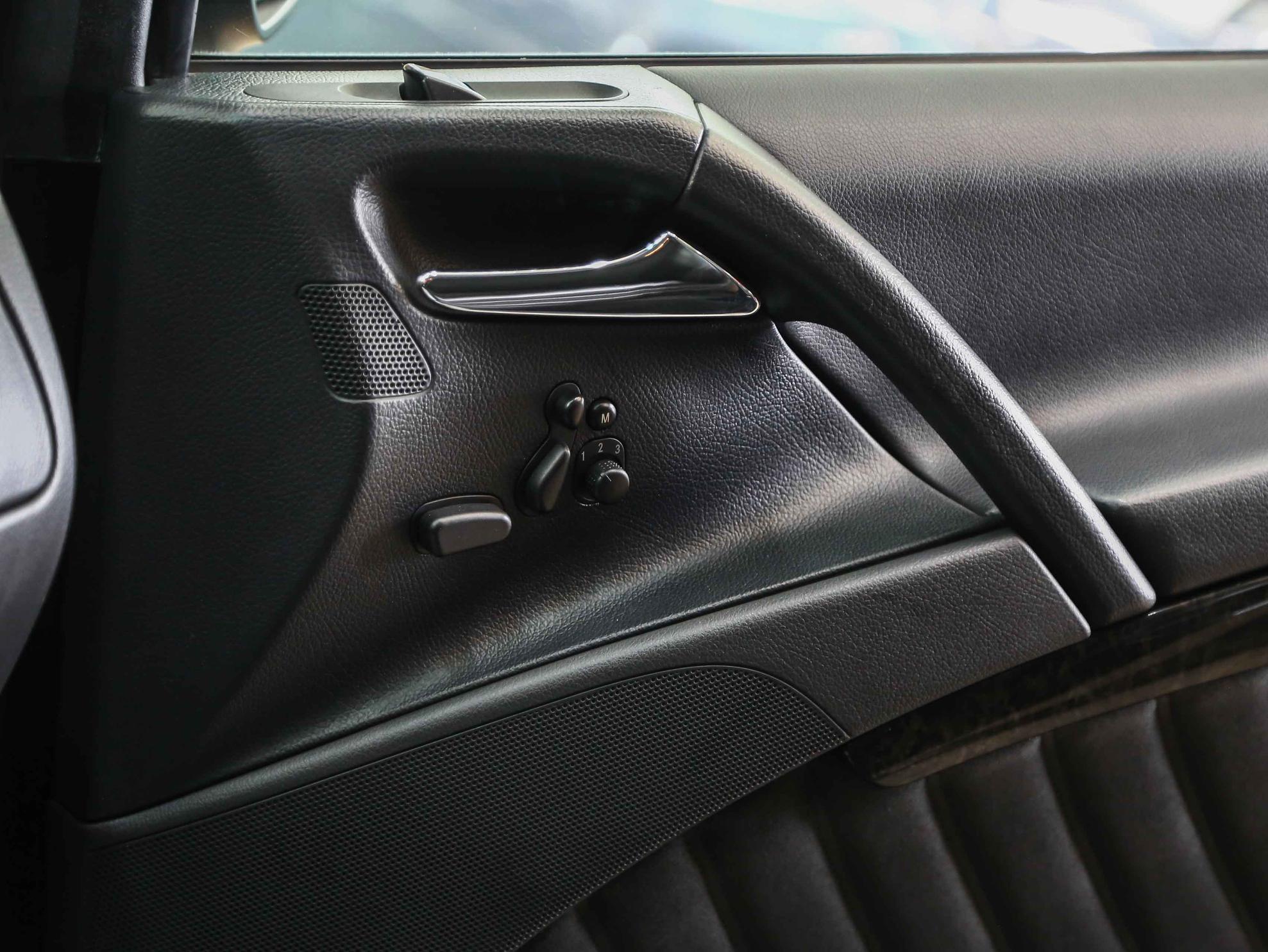 Mercedes-Benz Viano 2011, черный, ДЦ Орехово