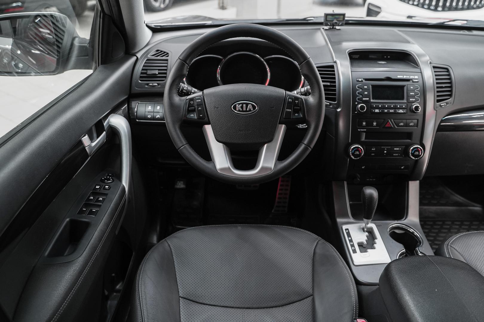 Kia Sorento 2010, серый, ДЦ Орехово