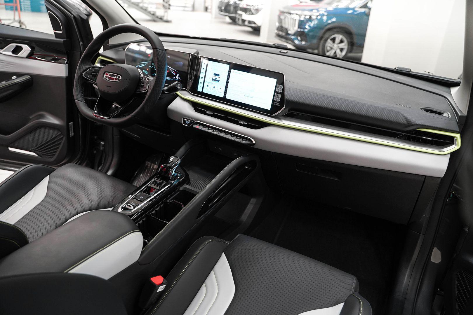 Geely Coolray 2023, серый, ДЦ Орехово