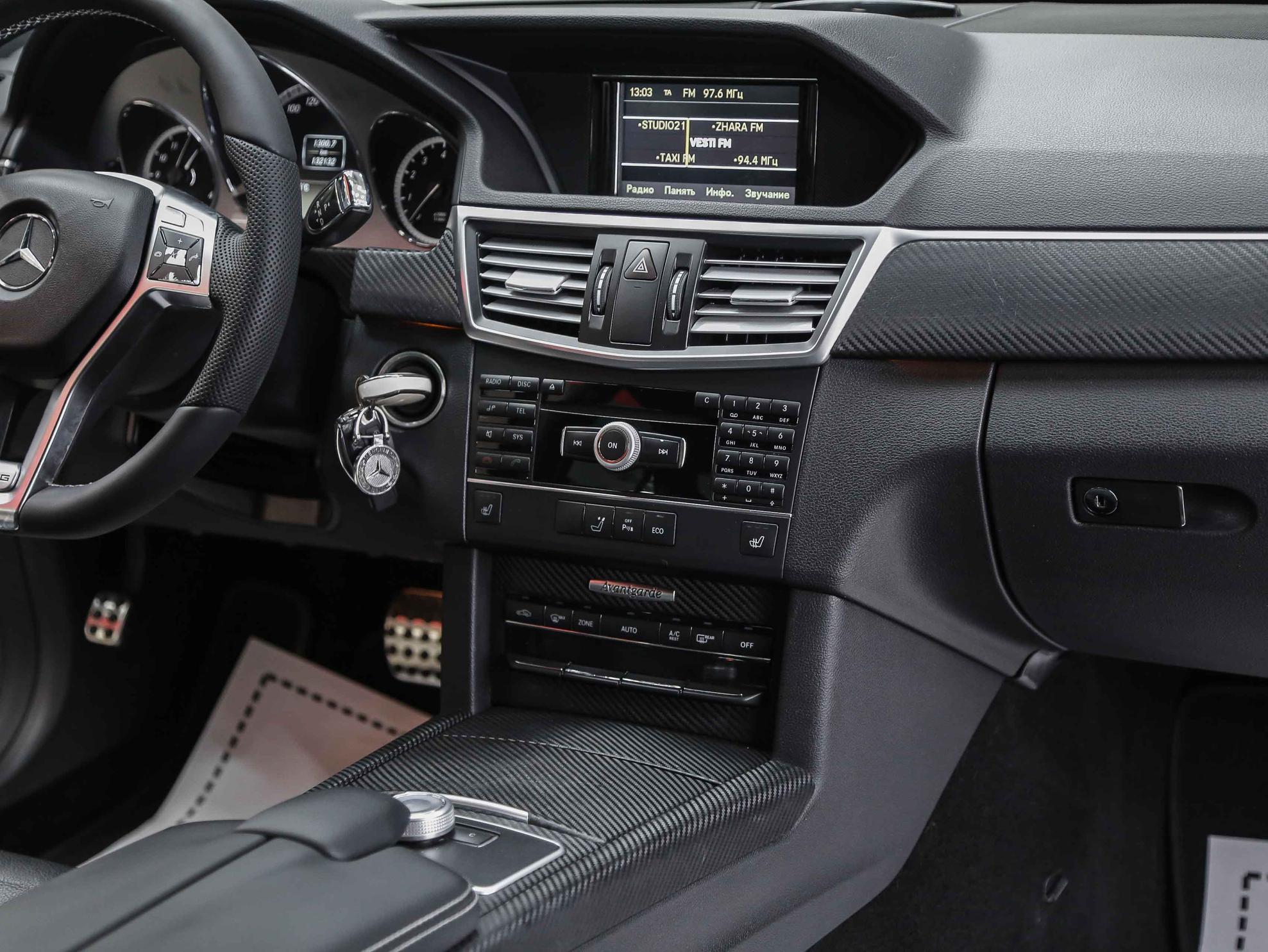 Mercedes-Benz E-Класс 2012, белый, ДЦ Орехово