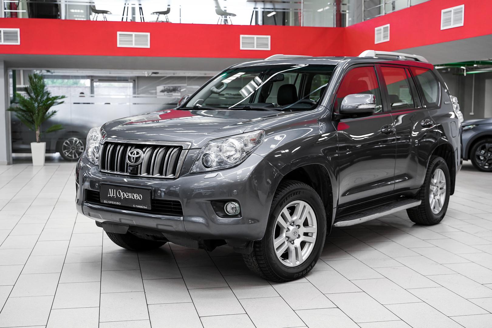 Toyota Land Cruiser Prado 2011, серый, ДЦ Орехово