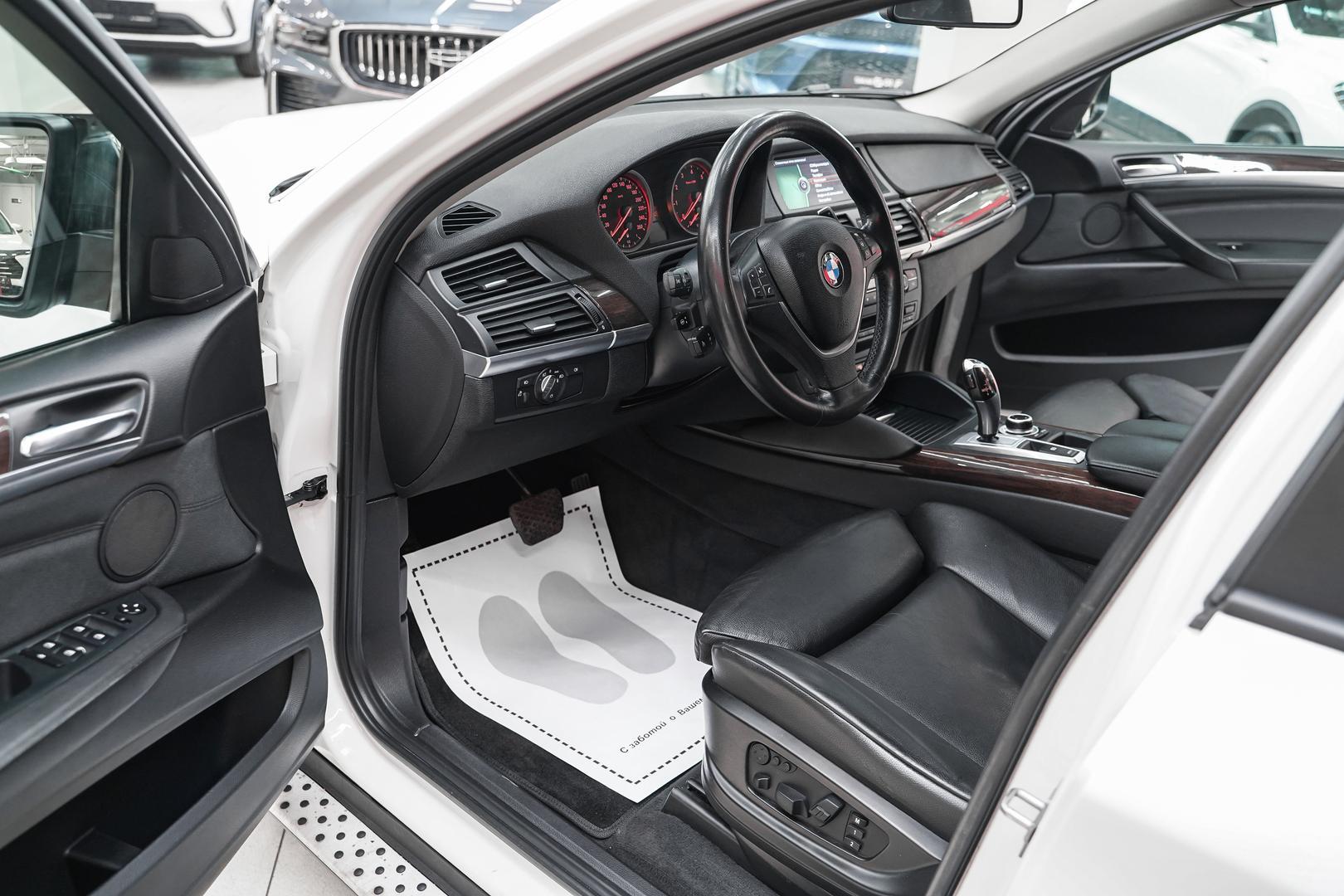 BMW X6 2013, белый, ДЦ Орехово