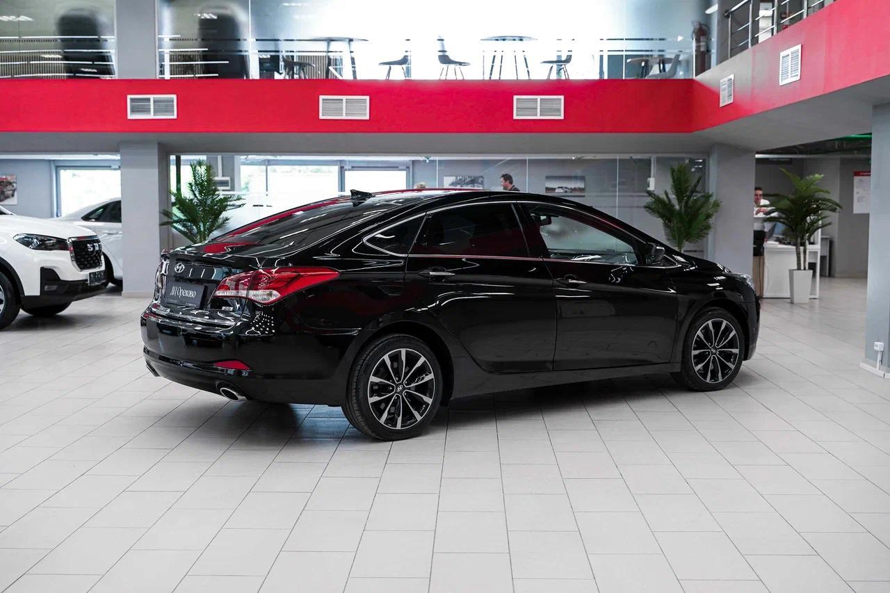 Hyundai i40 2015, черный, ДЦ Орехово