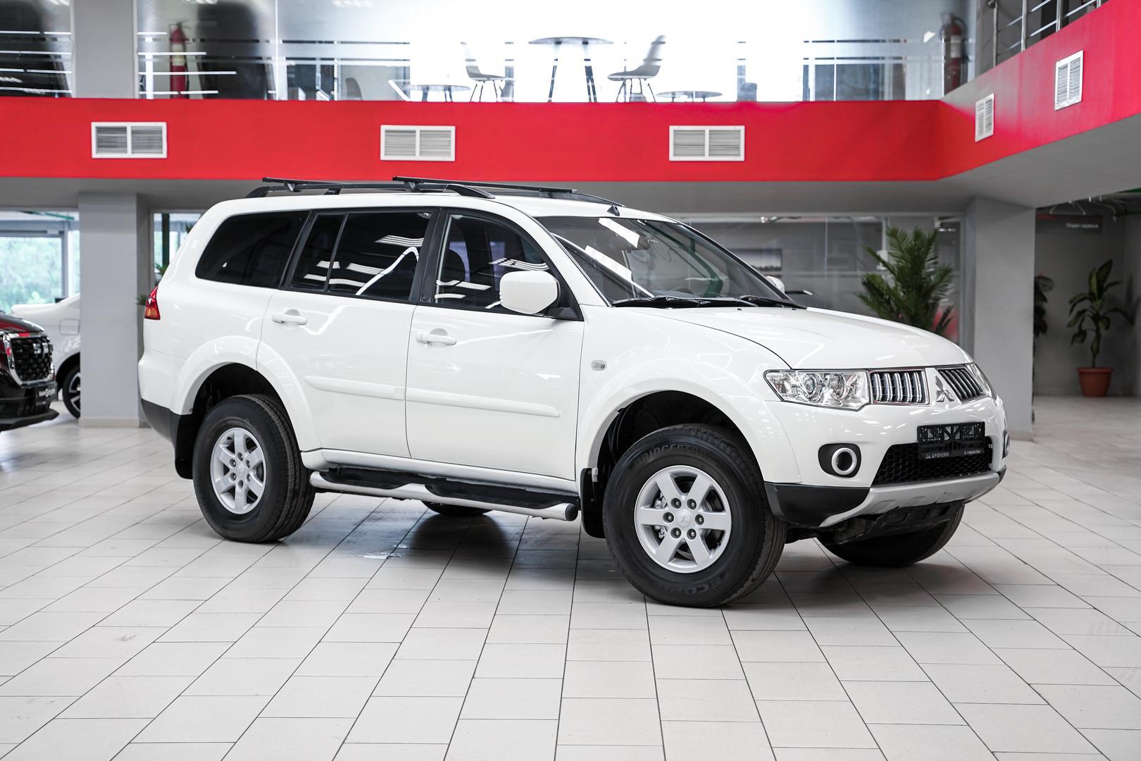 Mitsubishi Pajero Sport 2012, белый, ДЦ Орехово