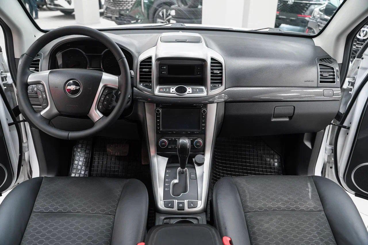 Chevrolet Captiva 2014, белый, ДЦ Орехово