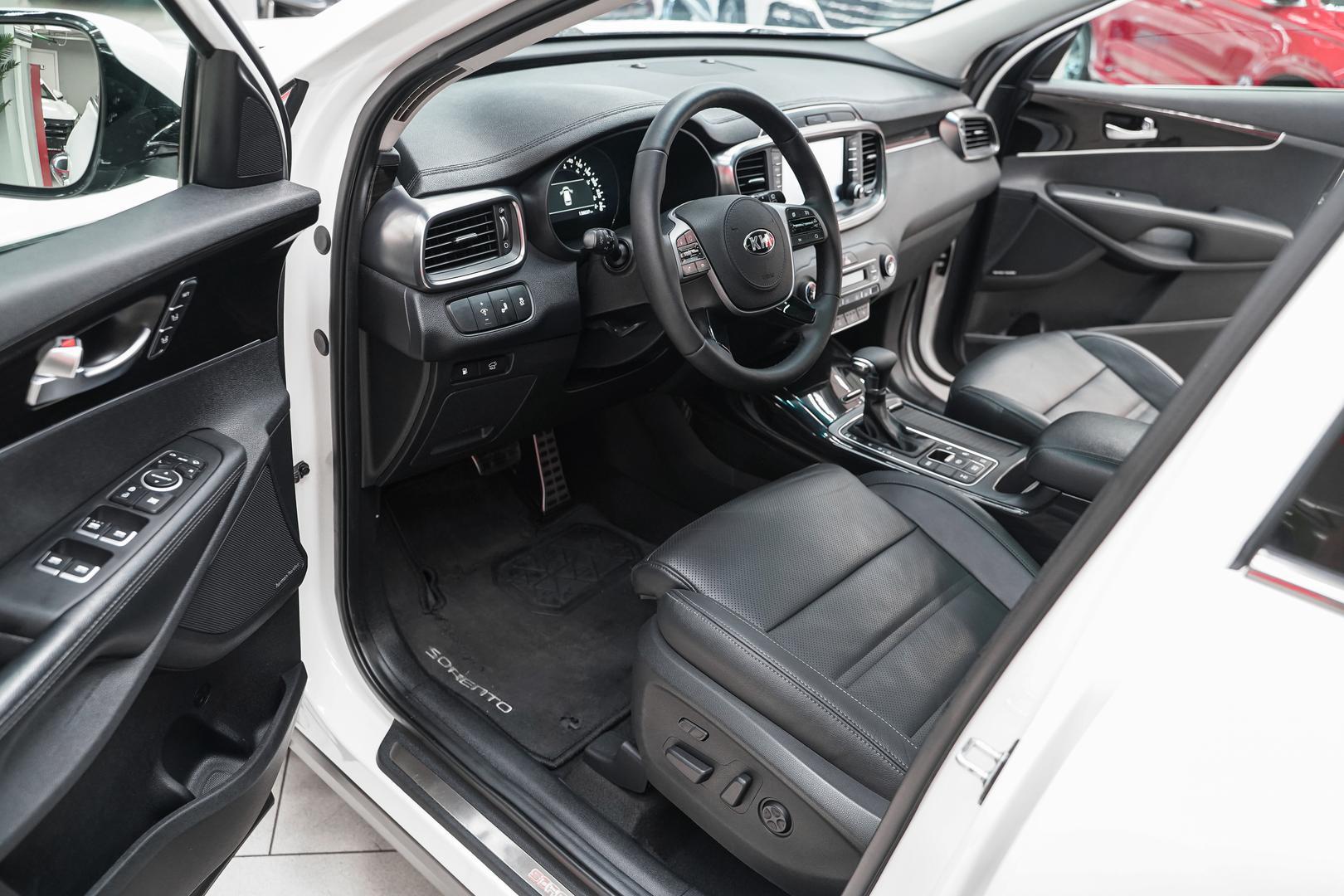 Kia Sorento 2018, белый, ДЦ Орехово