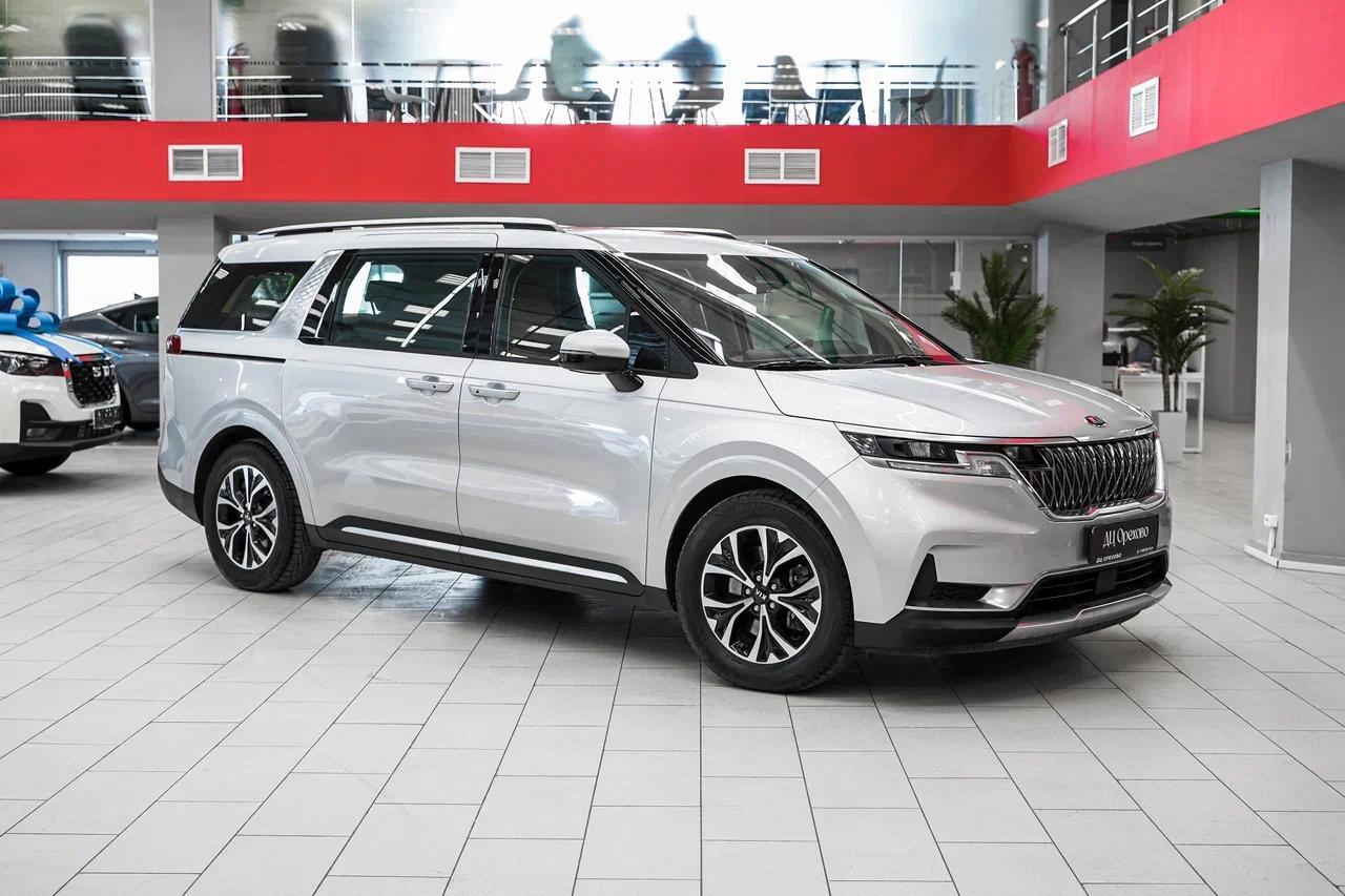 Kia Carnival 2020, серый, ДЦ Орехово