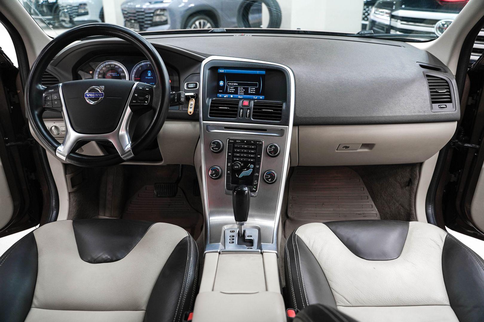 Volvo XC60 2011, коричневый, ДЦ Орехово