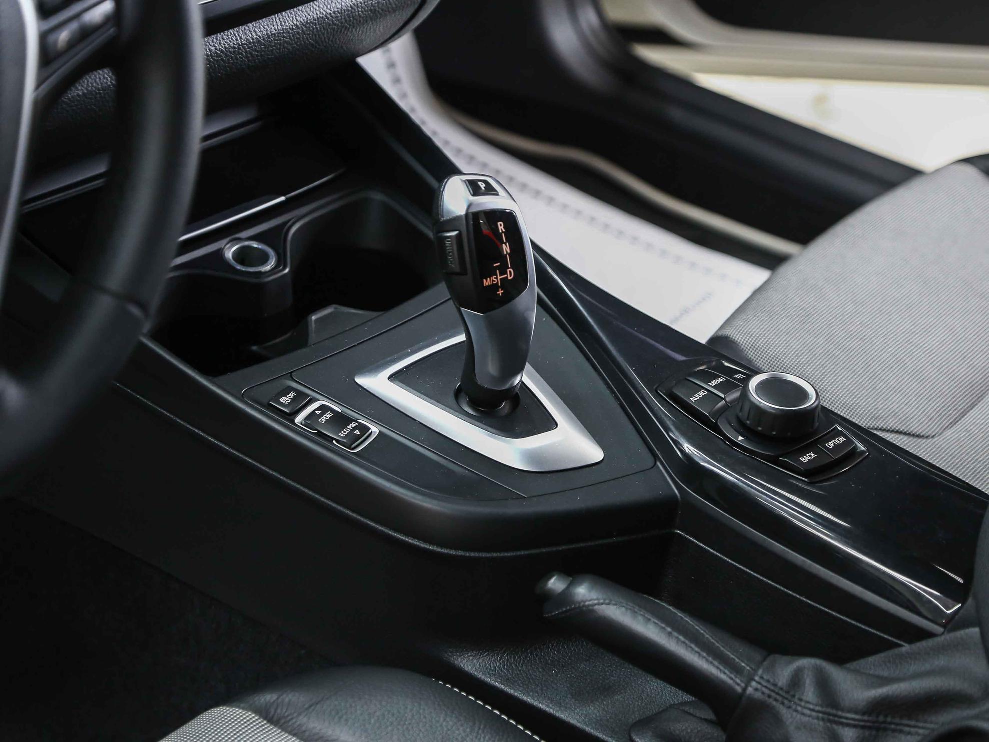 BMW 1 серии 2013, белый, ДЦ Орехово
