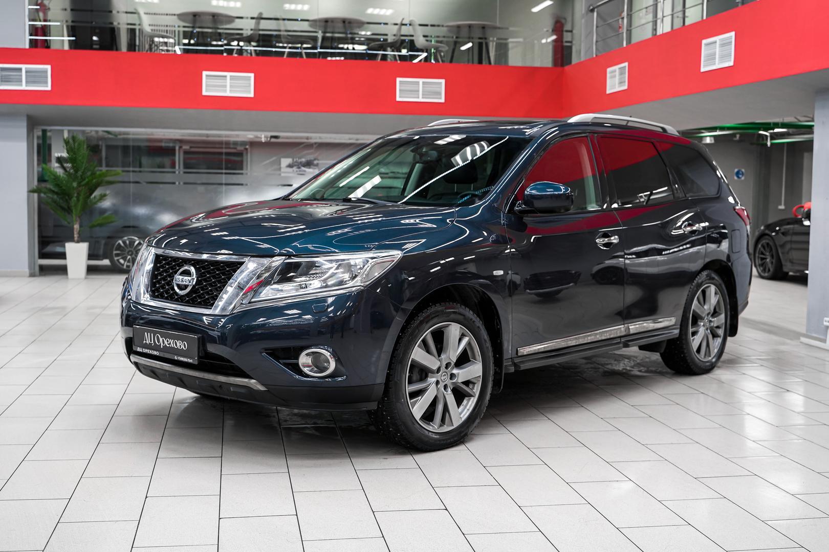 Nissan Pathfinder 2014, синий, ДЦ Орехово