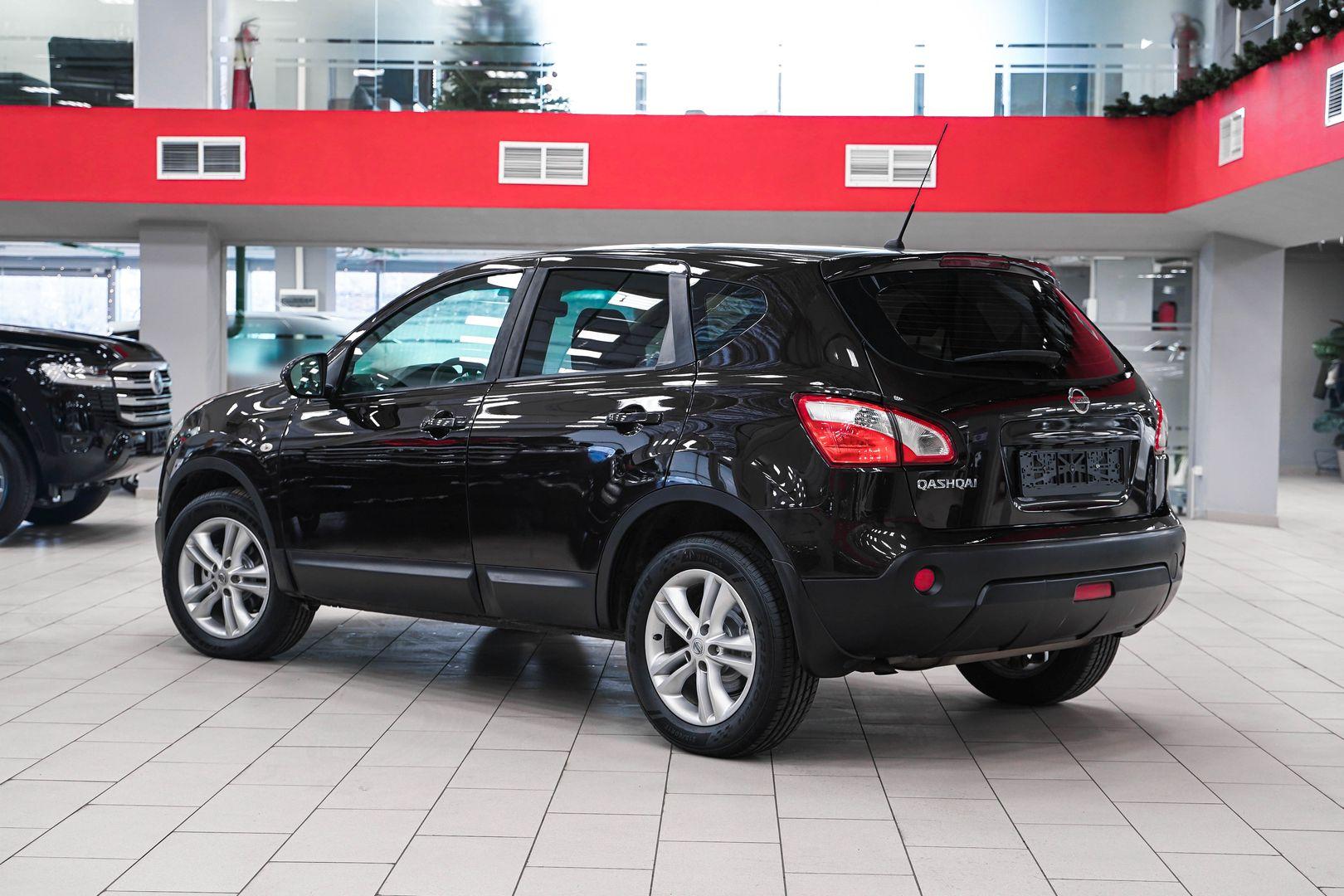 Nissan Qashqai 2011, фиолетовый, ДЦ Орехово