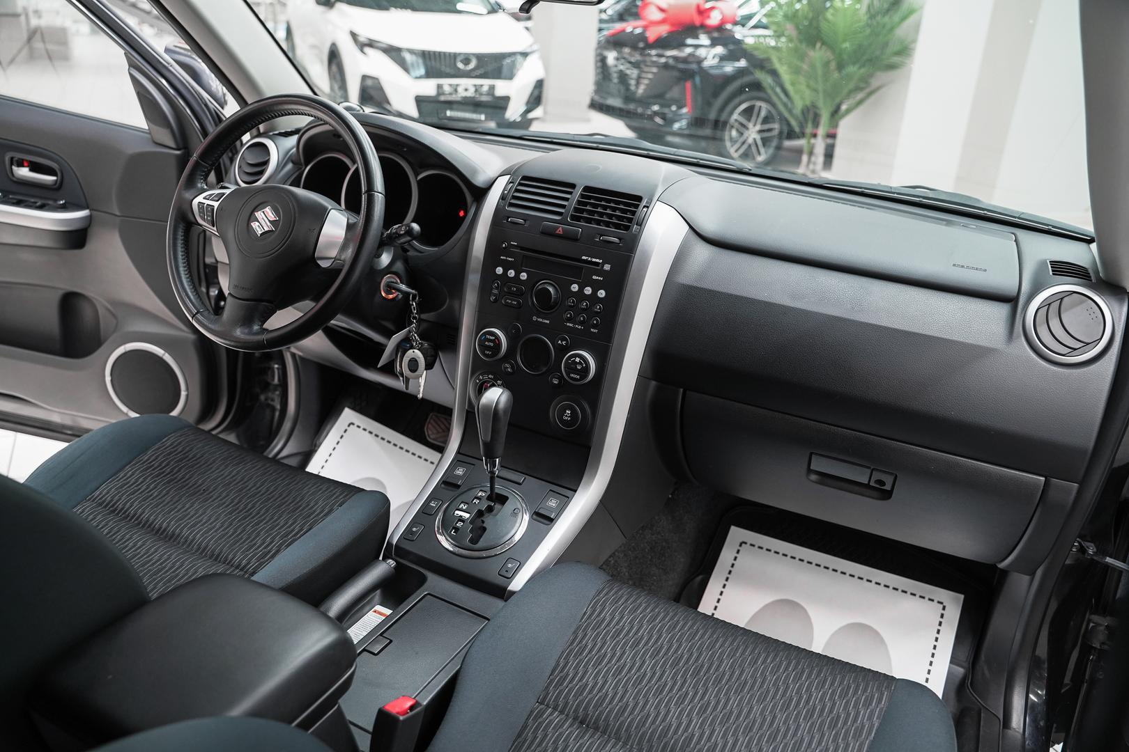 Suzuki Grand Vitara 2013, черный, ДЦ Орехово