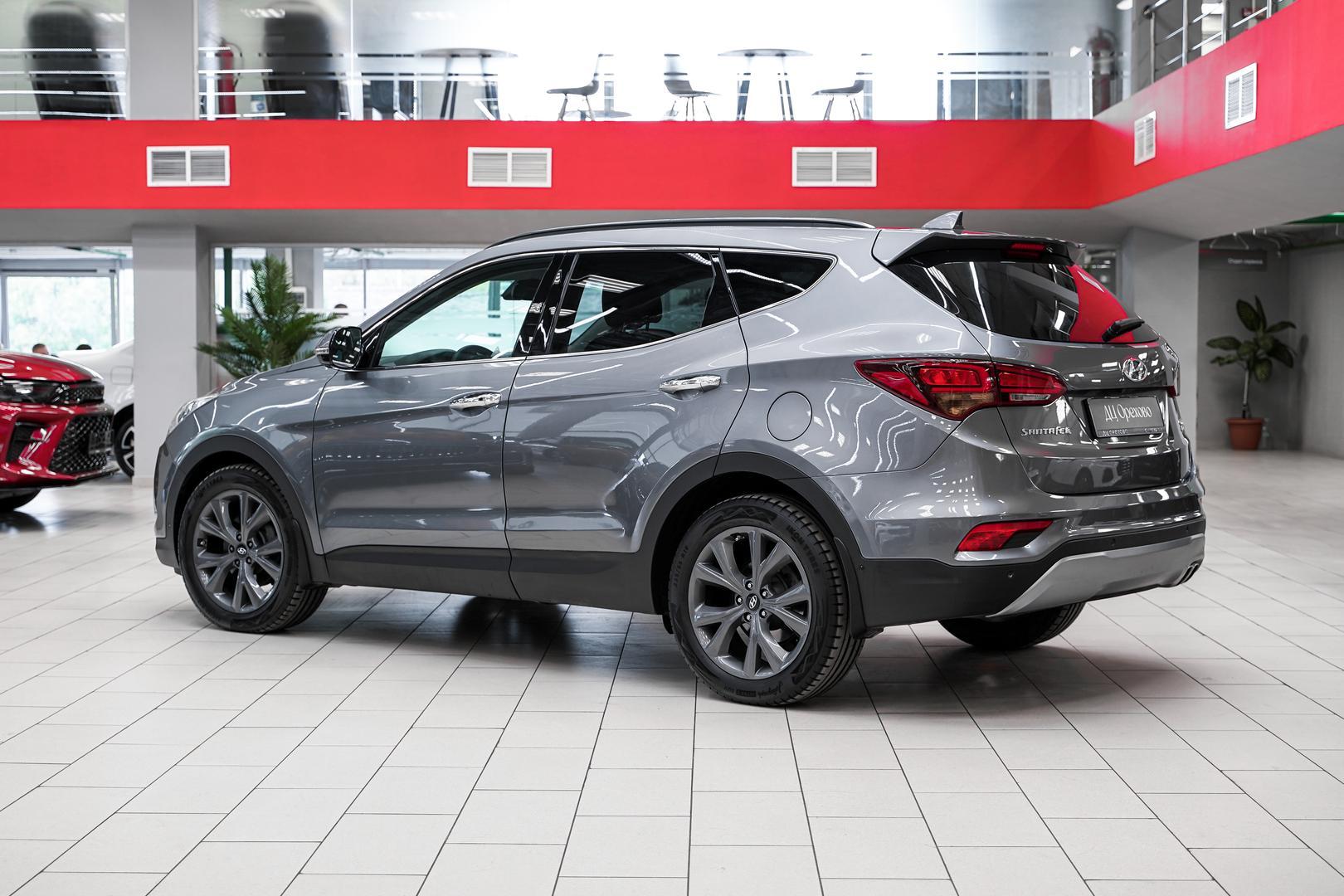Hyundai Santa Fe 2017, серый, ДЦ Орехово