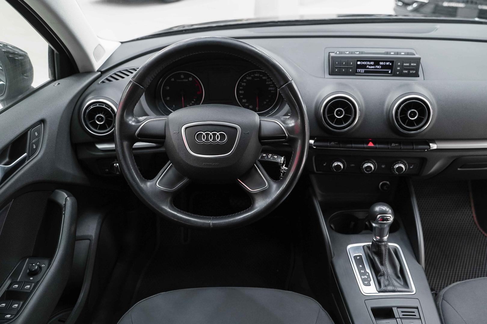 Audi A3 2014, черный, ДЦ Орехово