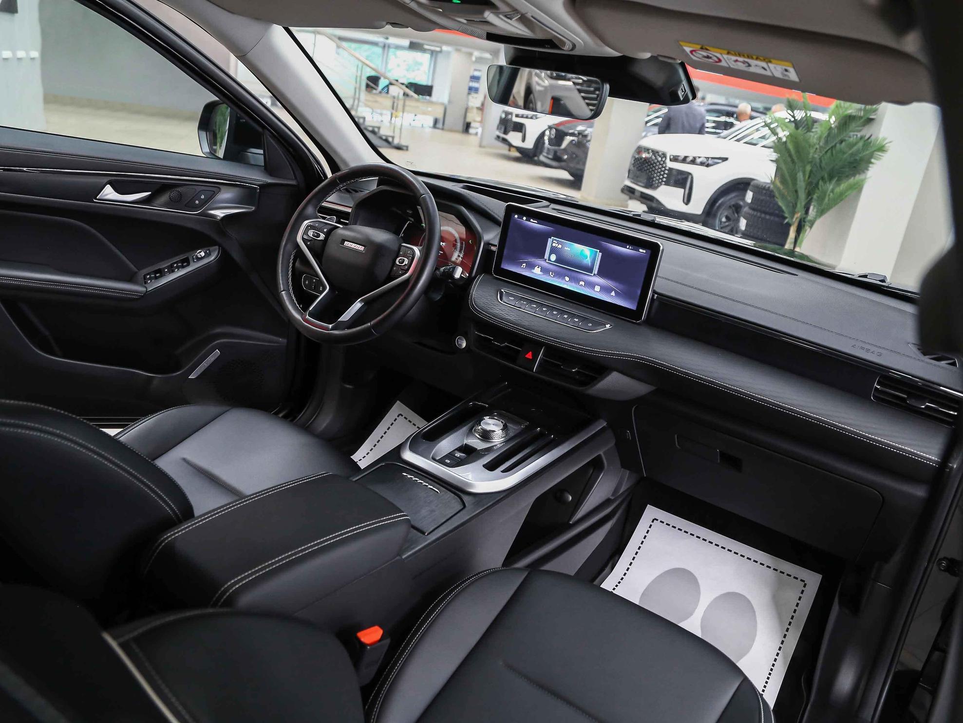 Haval Jolion 2023, черный, ДЦ Орехово