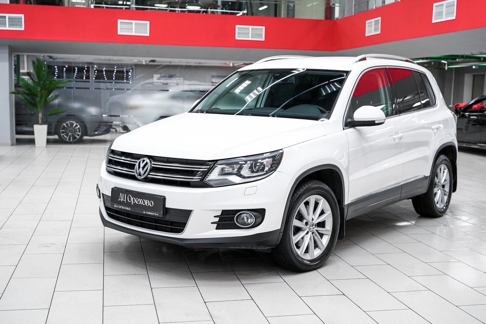 Volkswagen Tiguan 2013, белый, ДЦ Орехово