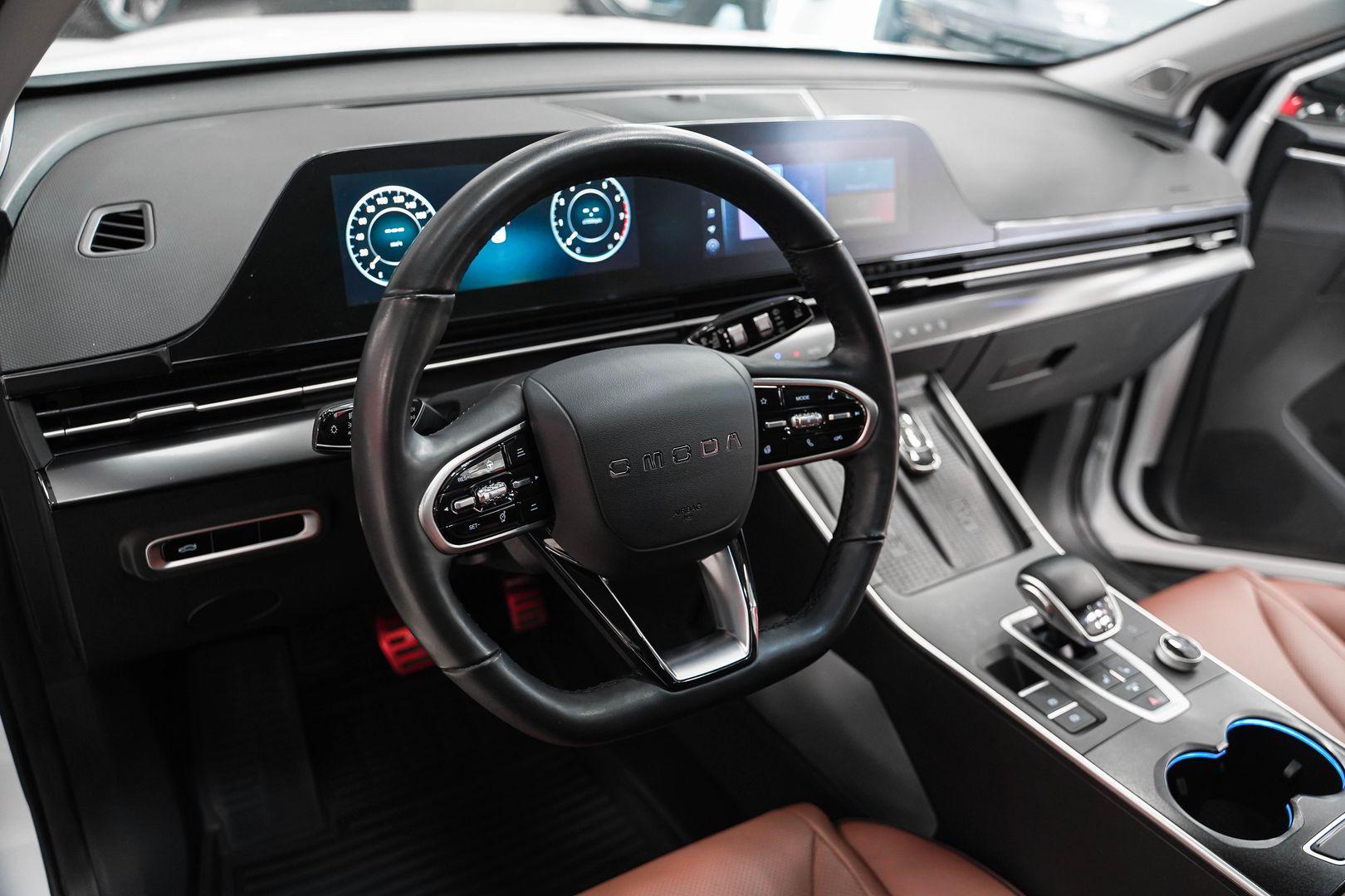 Omoda C5 2023, белый, ДЦ Орехово