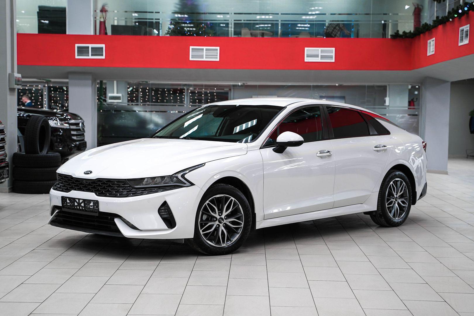 Kia K5 2021, белый, ДЦ Орехово