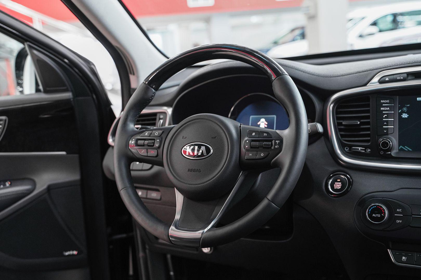 Kia Sorento 2017, черный, ДЦ Орехово