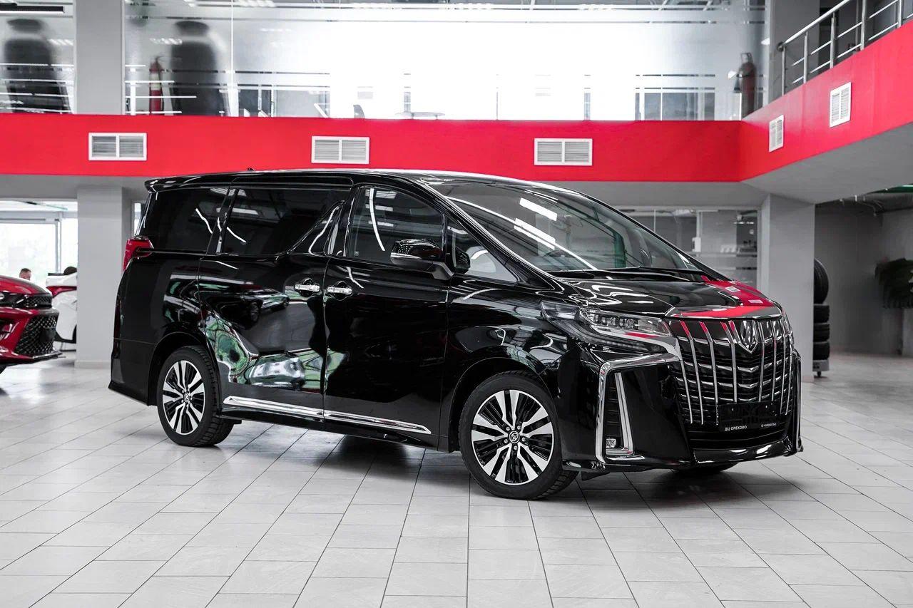 Toyota Alphard 2019, черный, ДЦ Орехово