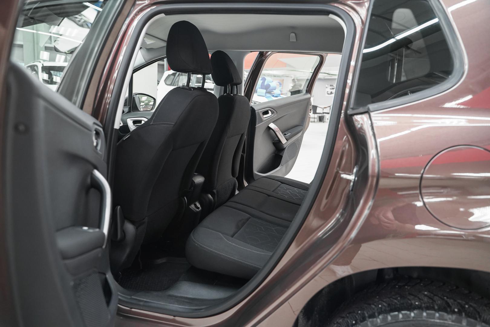 Peugeot 2008 2014, коричневый, ДЦ Орехово