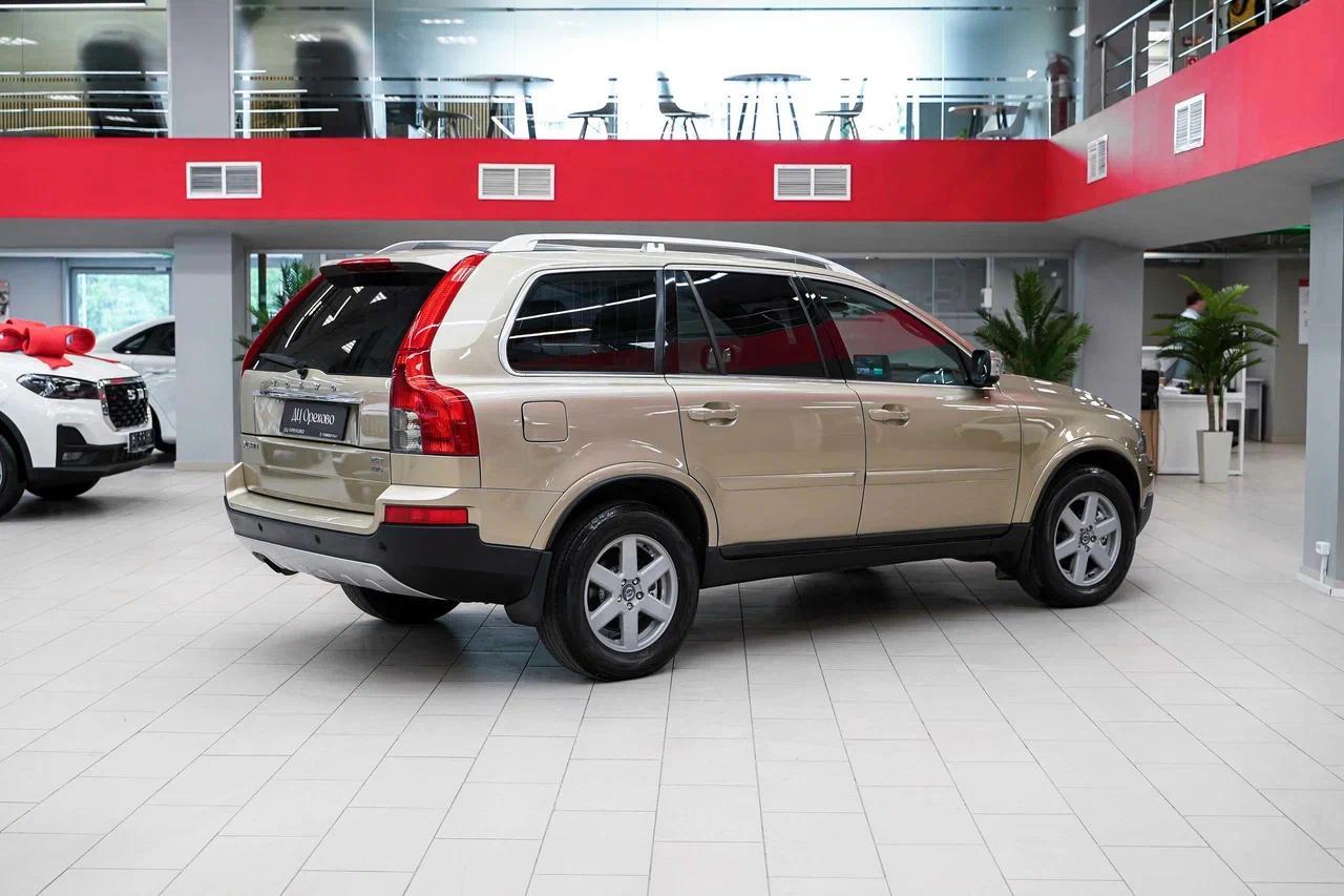 Volvo XC90 2009, золотой, ДЦ Орехово