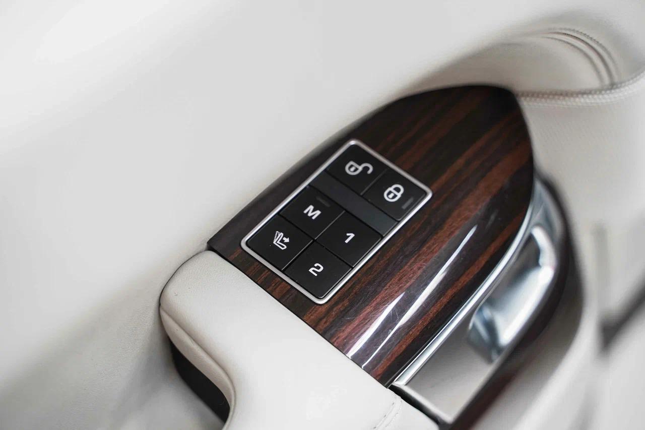 Land Rover Range Rover 2015, серый, ДЦ Орехово