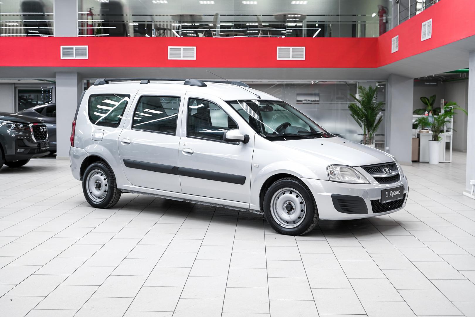 LADA (ВАЗ) Largus 2015, серебряный, ДЦ Орехово