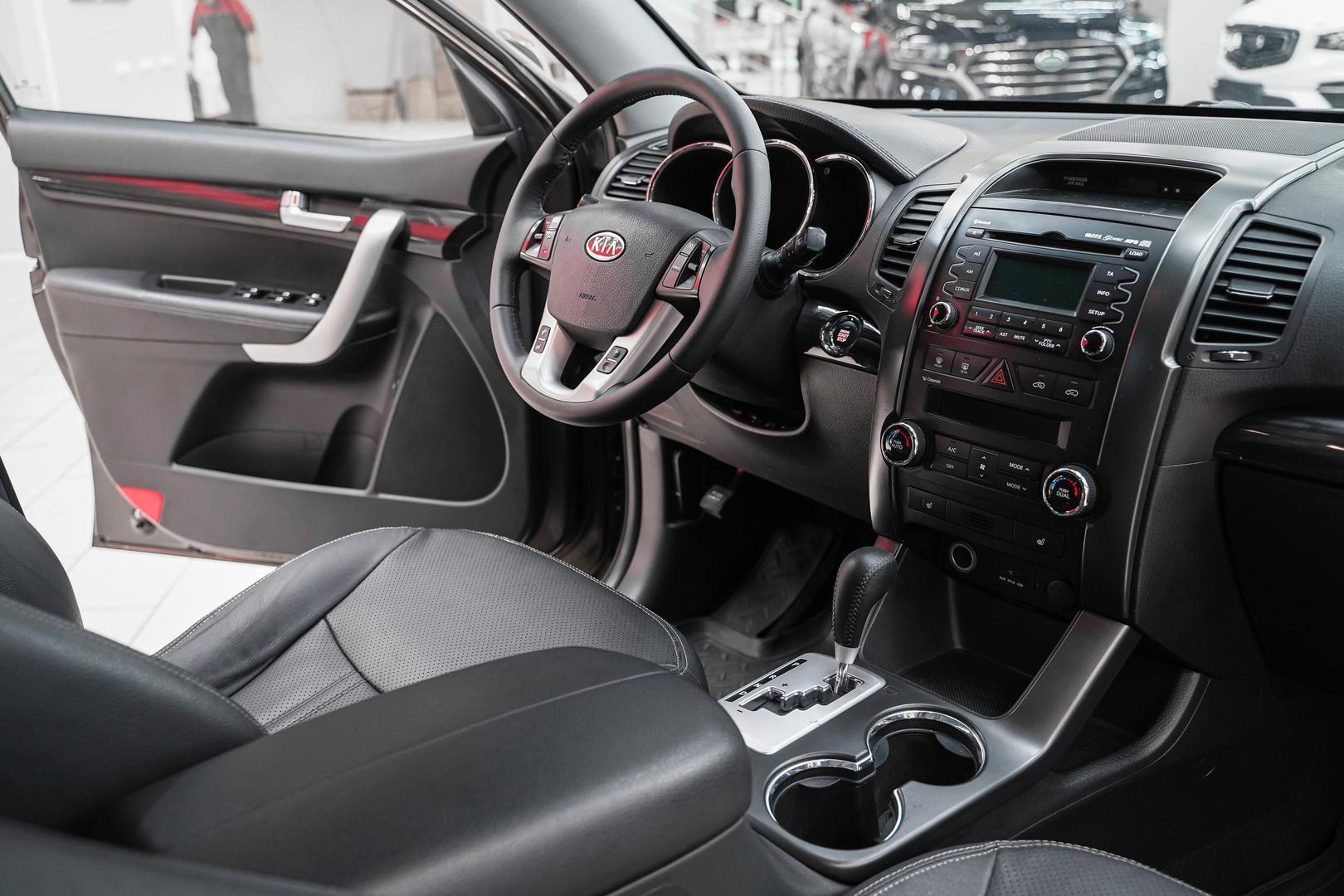 Kia Sorento 2012, коричневый, ДЦ Орехово