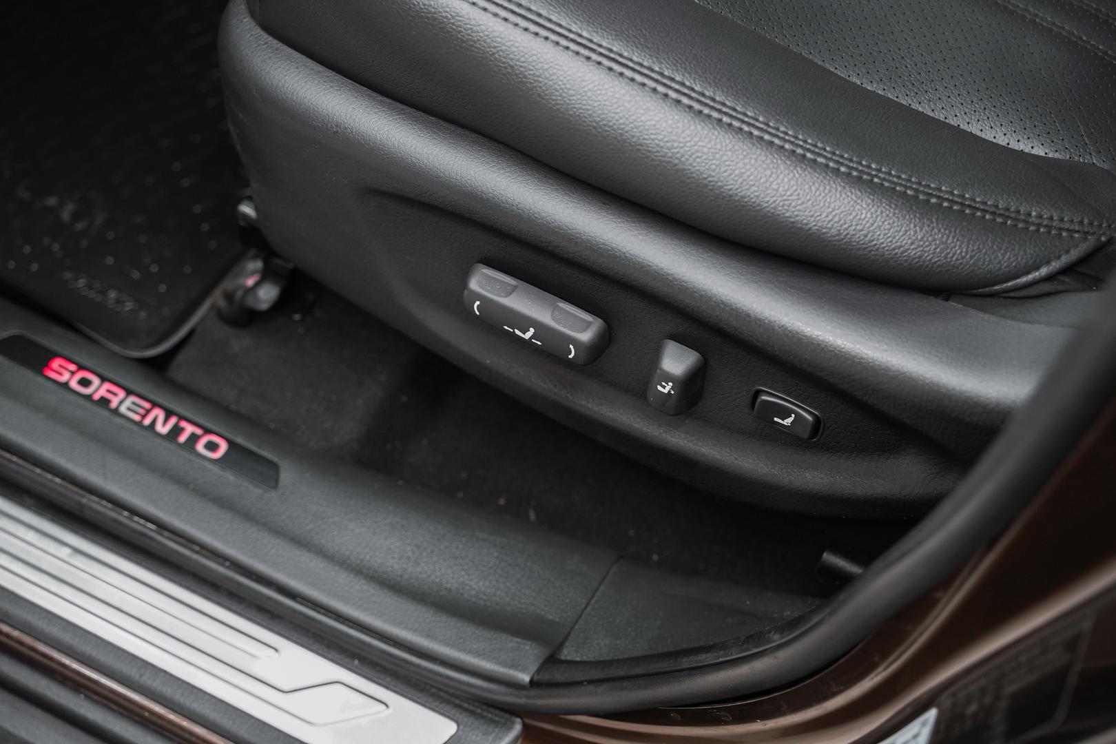 Kia Sorento 2014, коричневый, ДЦ Орехово