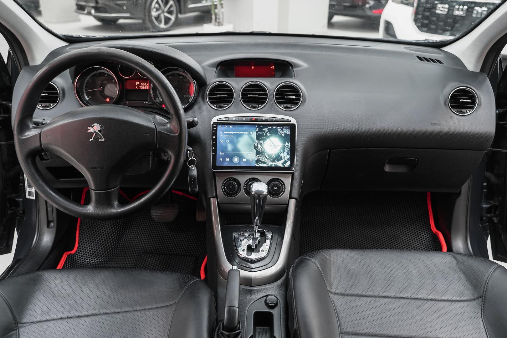 Peugeot 308 2011, серый, ДЦ Орехово
