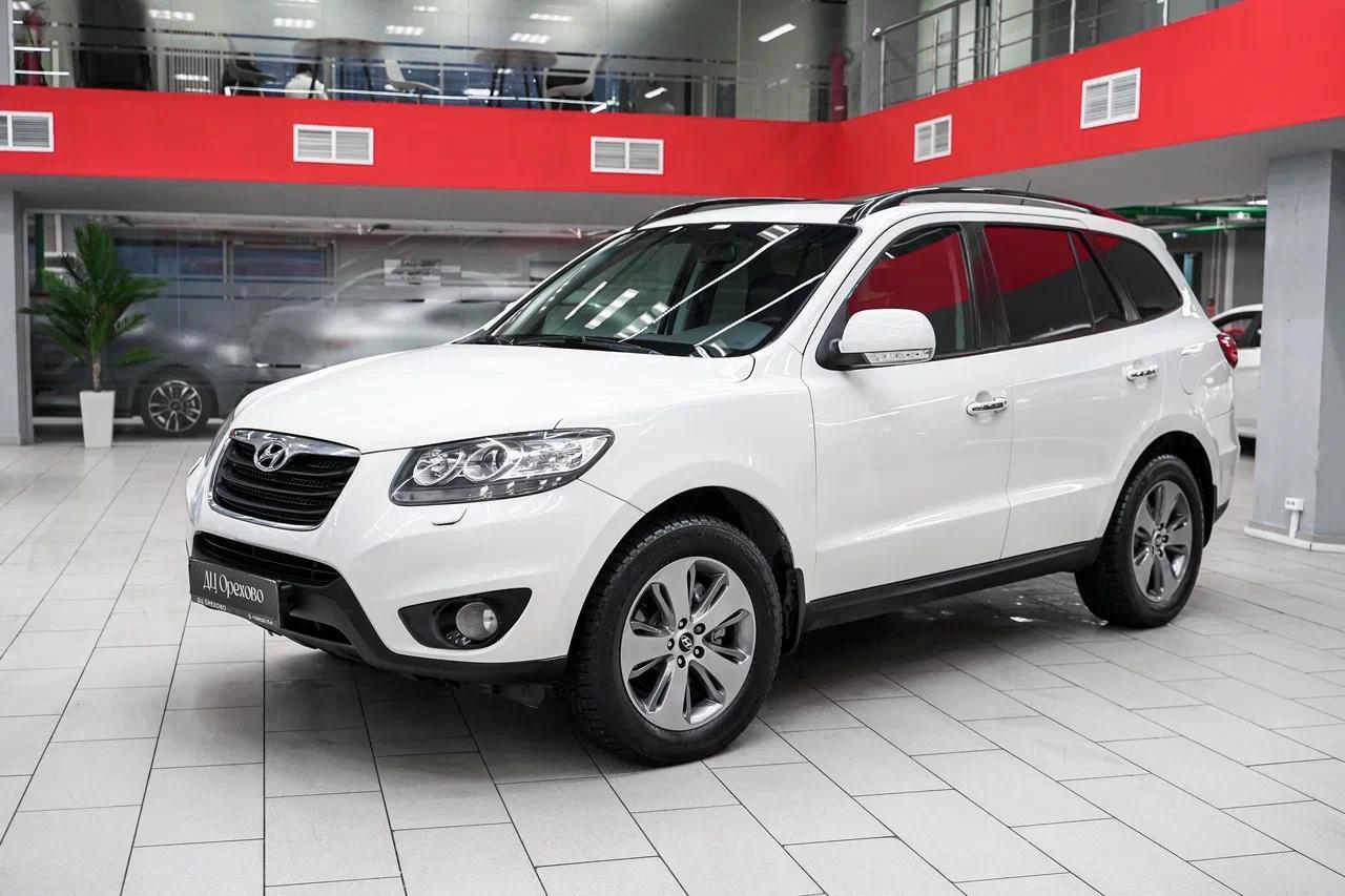 Hyundai Santa Fe 2011, белый, ДЦ Орехово